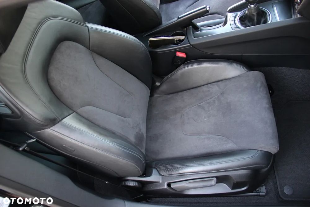 Audi TT Coupé 1.8 TFSI Progressive - 22