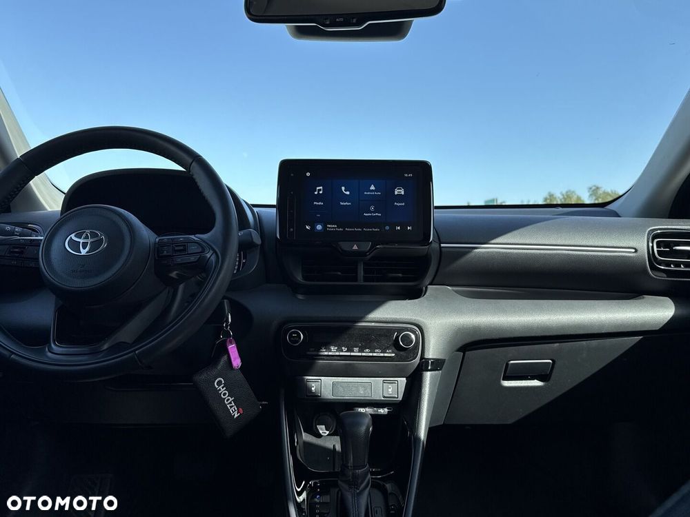 Toyota Yaris Hybrid 1.5 Style - 12