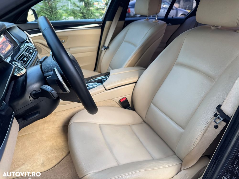 BMW Seria 5 525d xDrive AT - 5