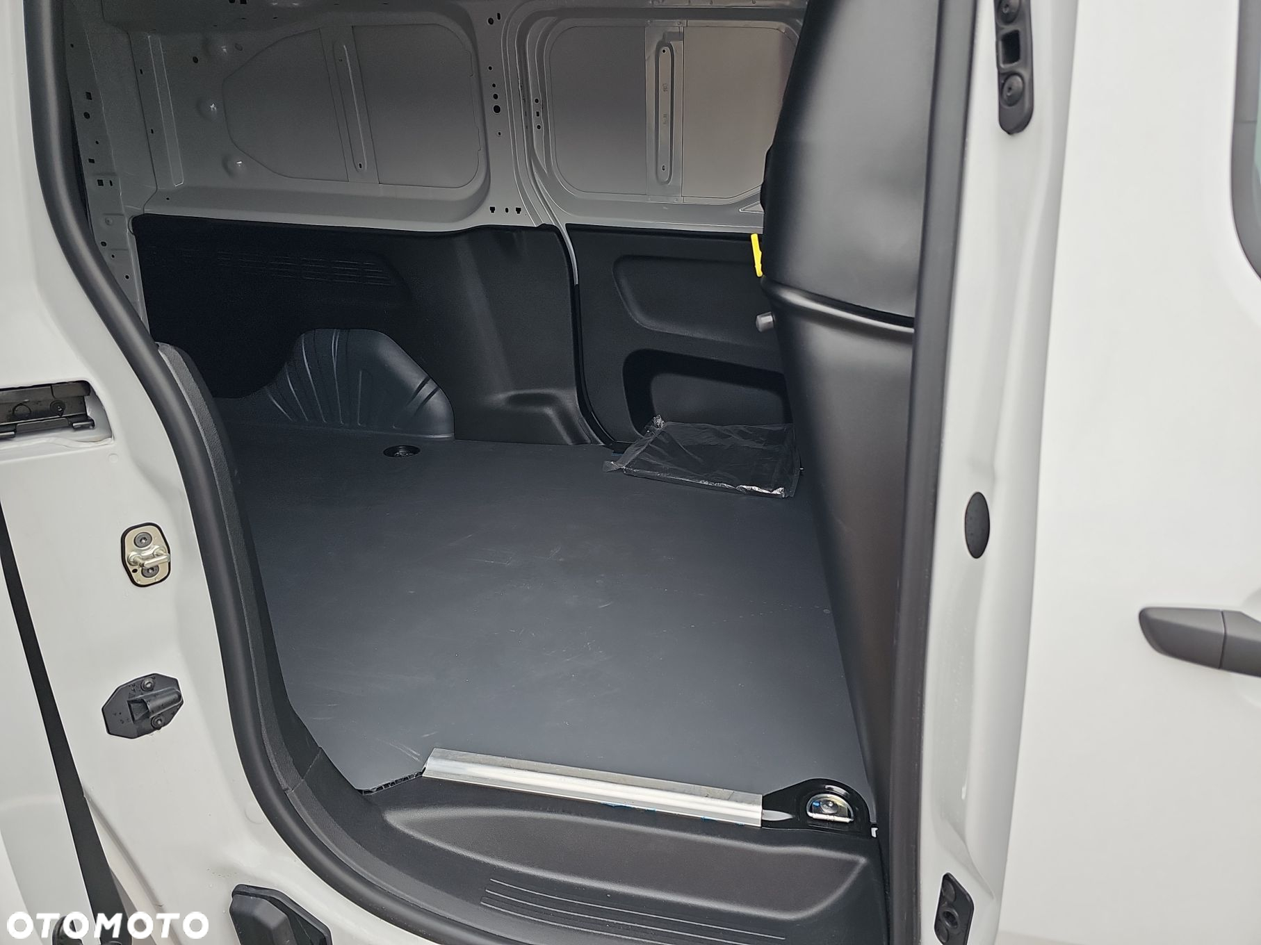 Toyota PROACE CITY - 23