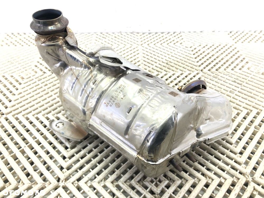 KATALIZATOR  DACIA DUSTER (HM_) 2017 - 2022 1.0 TCe 90 67 kW [91 KM] benzyna 2021 - 2022 208A05597R - 2