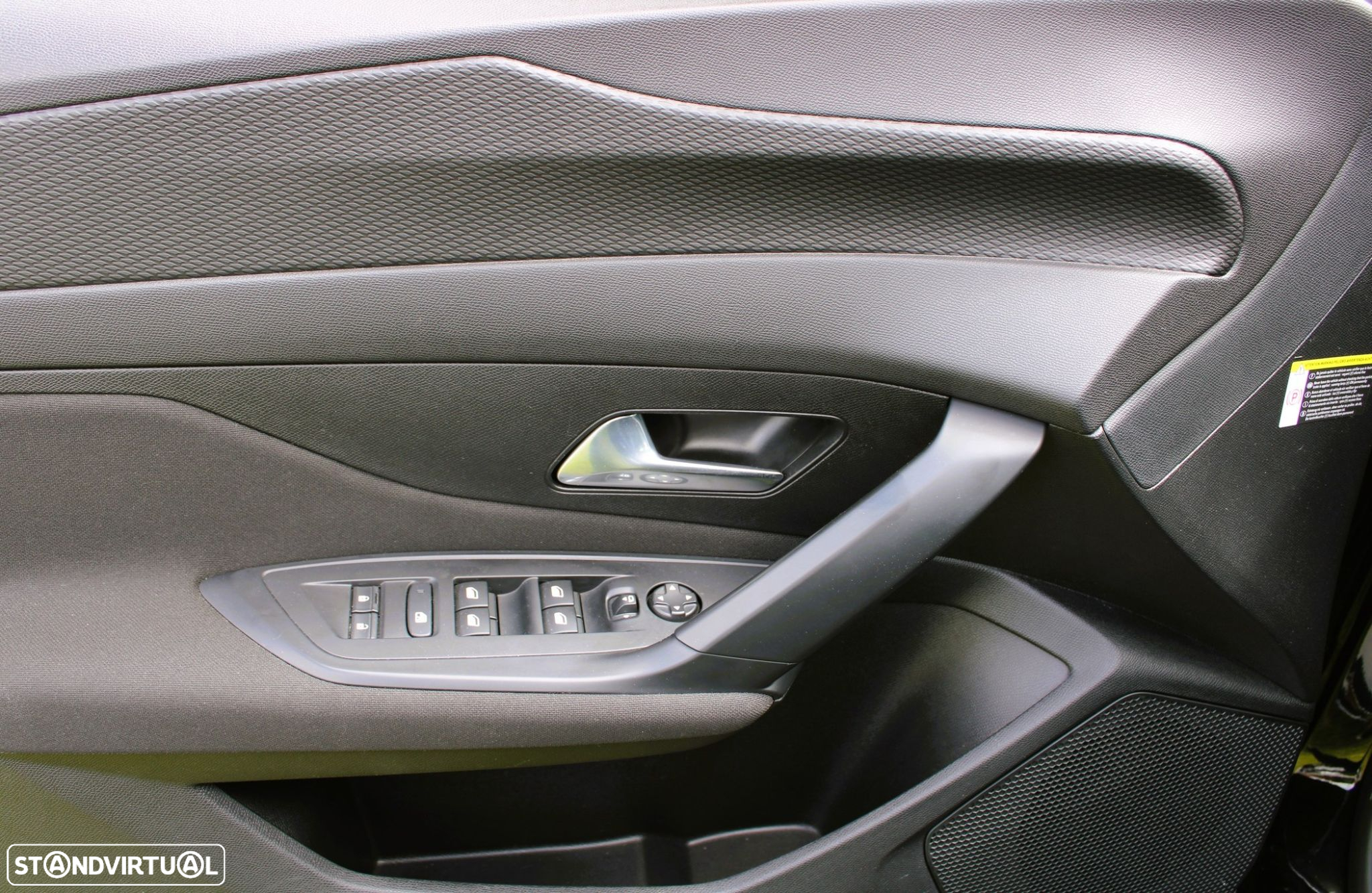 Peugeot 308 1.2 PureTech Active Pack - 20
