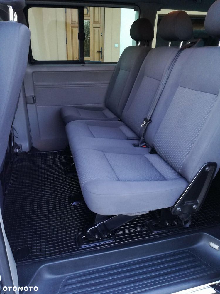 Volkswagen Caravelle L1 Comfortline - 4