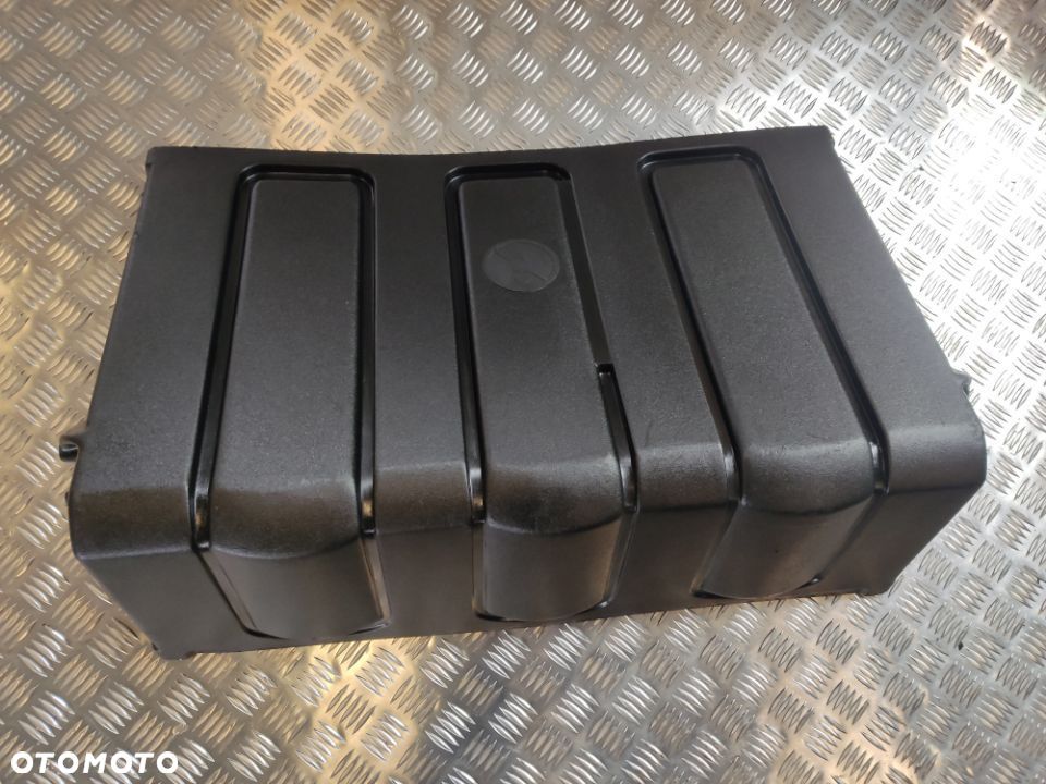 Osłona akumulatorów Renault Midlium - 1