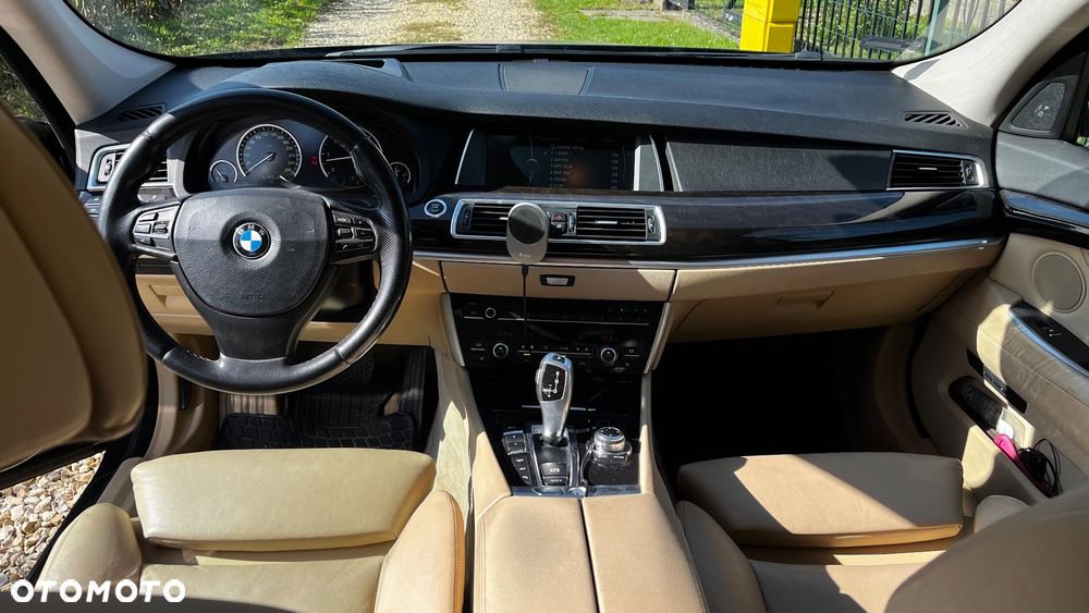 BMW 5GT 535d xDrive - 11