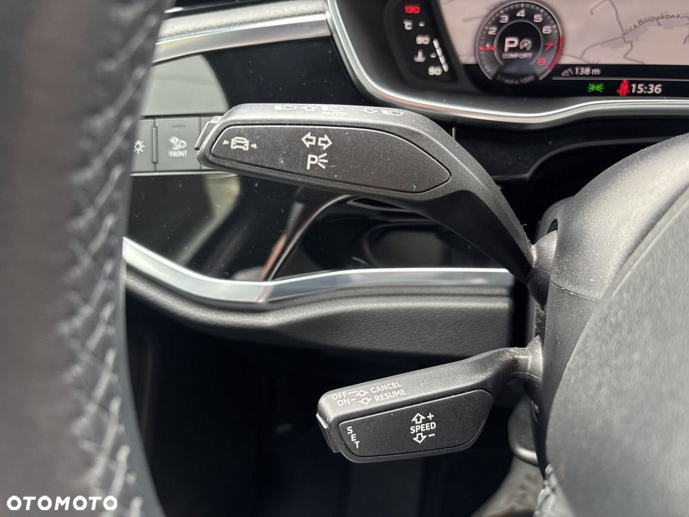 Audi Q3 Sportback - 13