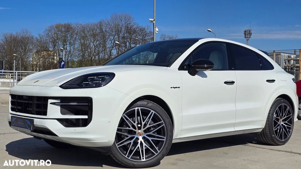 Porsche Cayenne S E-Hybrid Tiptronic S Black Edition - 2