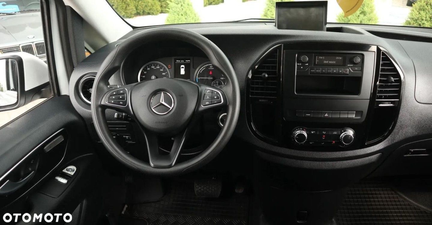 Mercedes-Benz Vito - 11