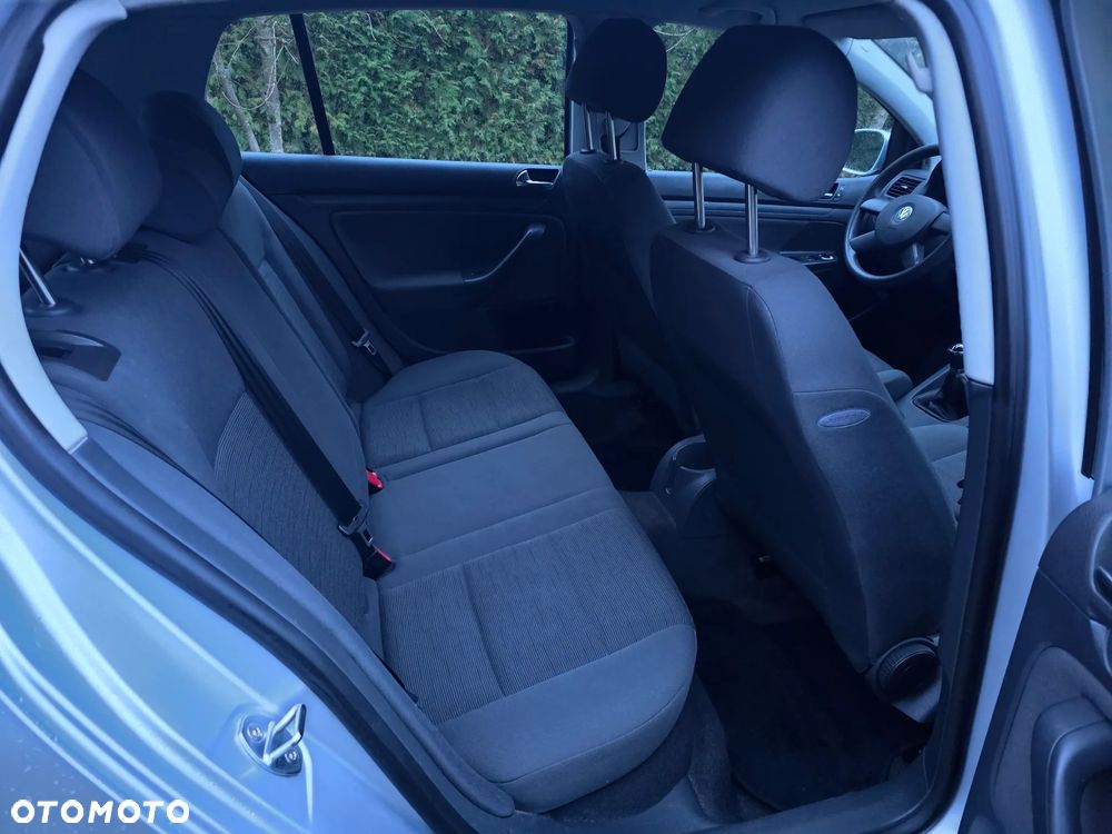 Volkswagen Golf 1.6 Trendline - 16