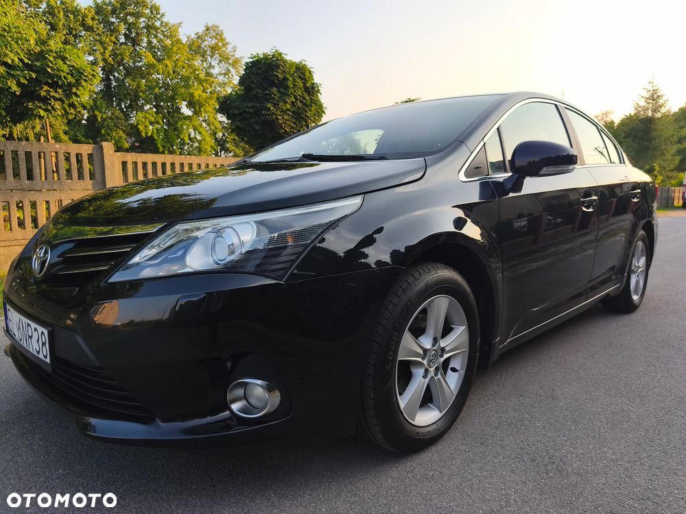 Toyota Avensis 1.8 Business Edition - 16