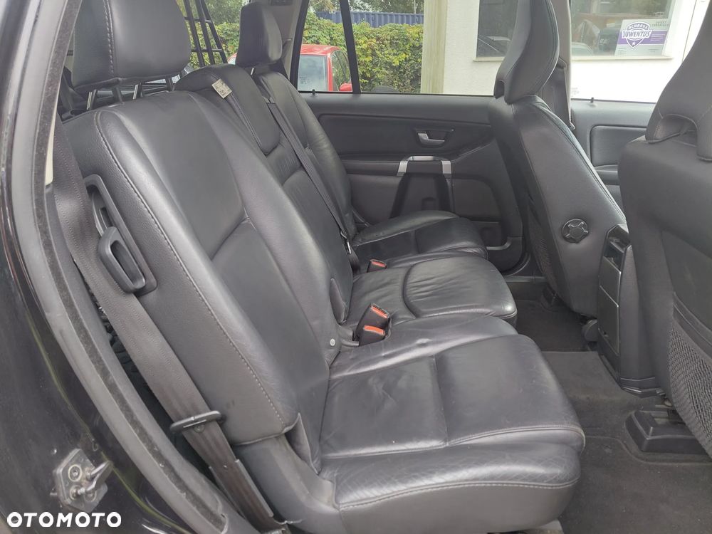 Volvo XC 90 - 23