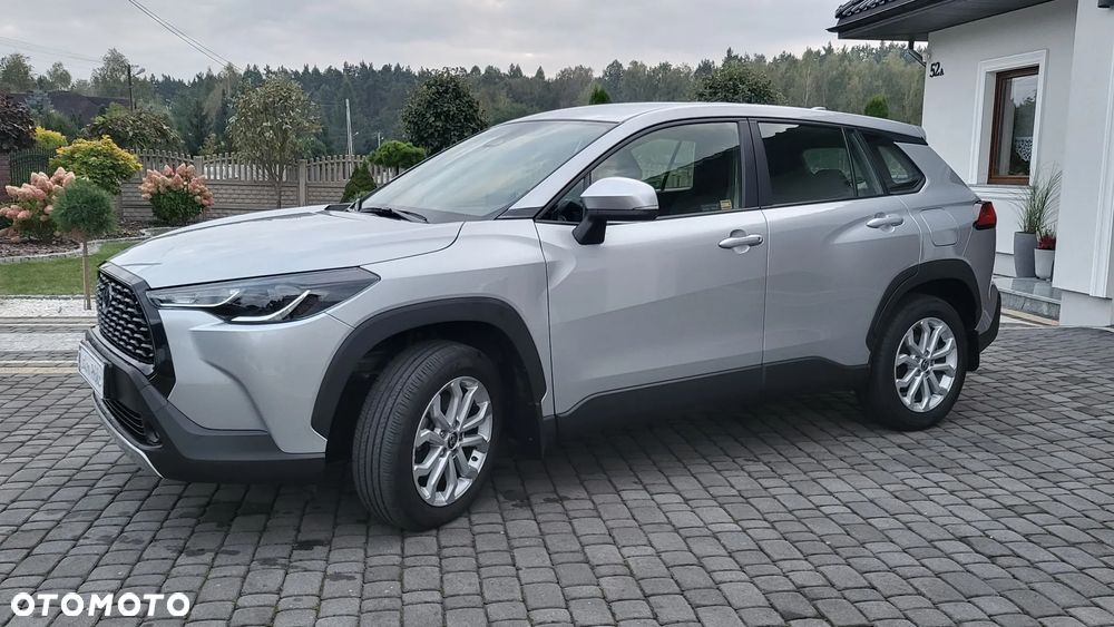 Toyota Corolla Cross 1.8 Hybrid Comfort - 12