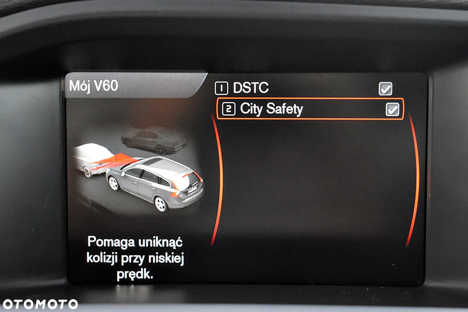 Volvo V60 D3 Geartronic Momentum - 25