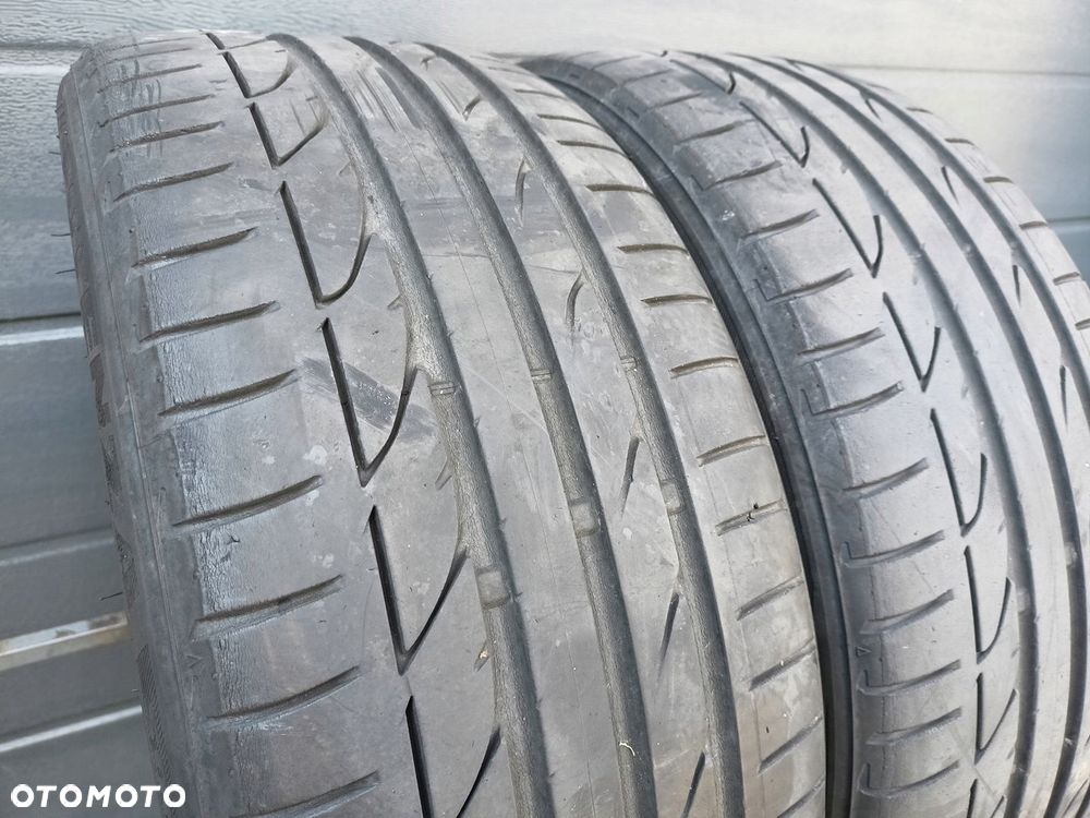 235/40R19 Bridgestone Potenza S001 XL para opon lato 6,2mm - 2