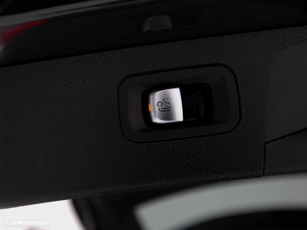 Mercedes-Benz E 300 de Avantgarde 4Matic - 15