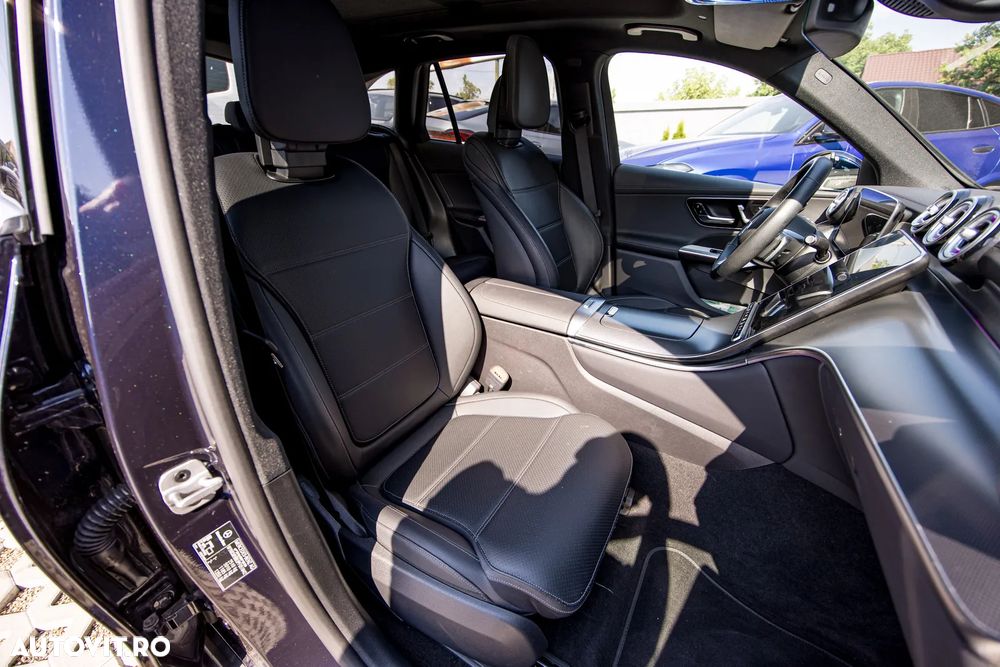 Mercedes-Benz GLC - 30