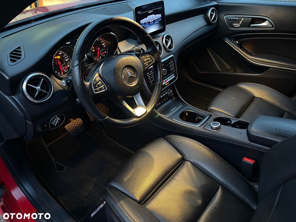 Mercedes-Benz CLA 250 7G-DCT Peak Edition - 10
