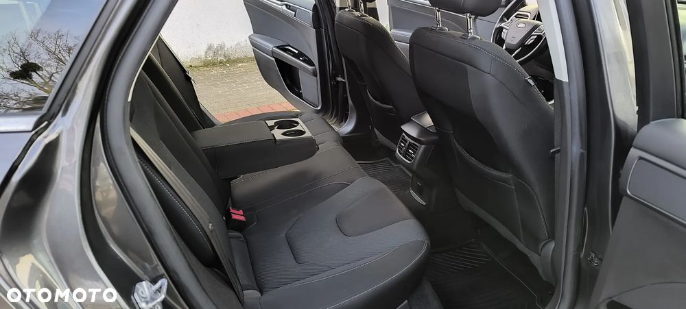Ford Mondeo 2.0 TDCi STart-Stopp PowerShift-Aut Titanium - 37