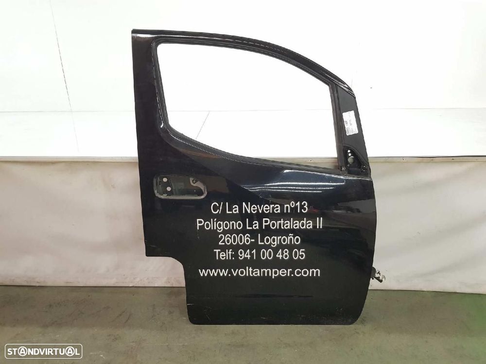 PORTA FRENTE DIREITA NISSAN NV200 EVALIA M20M - 1