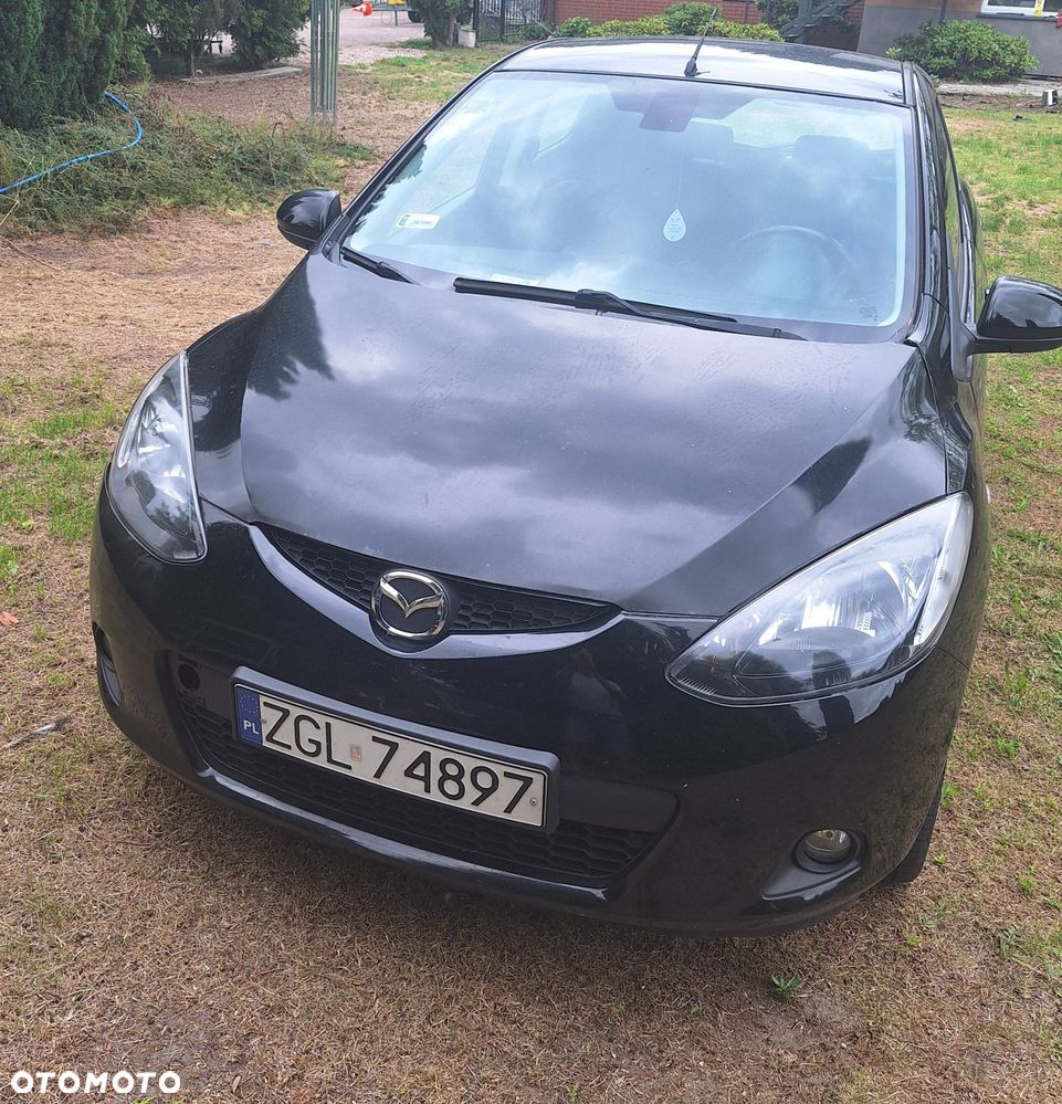 Mazda 2 - 8