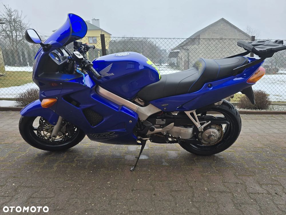 Honda VFR - 20