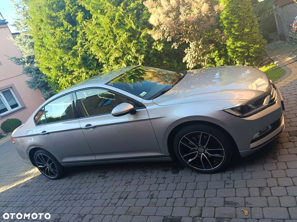 Volkswagen Passat 2.0 TDI BMT Highline - 3