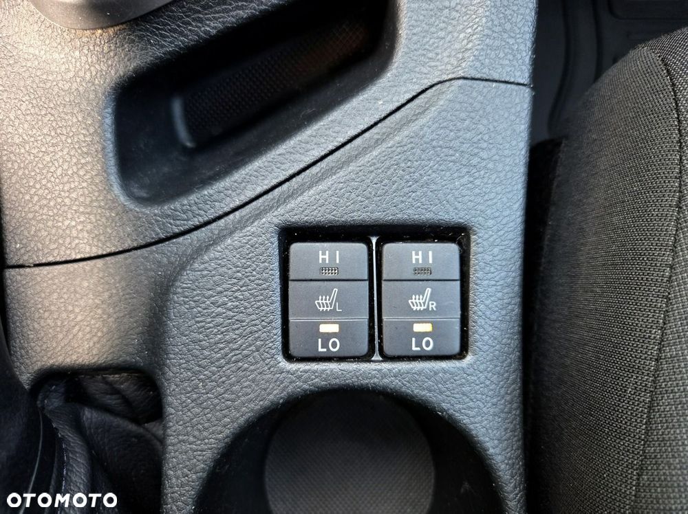 Toyota Auris 1.8 Executive - 20