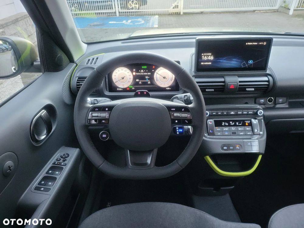 Hyundai Inster 49kWh Cross - 17