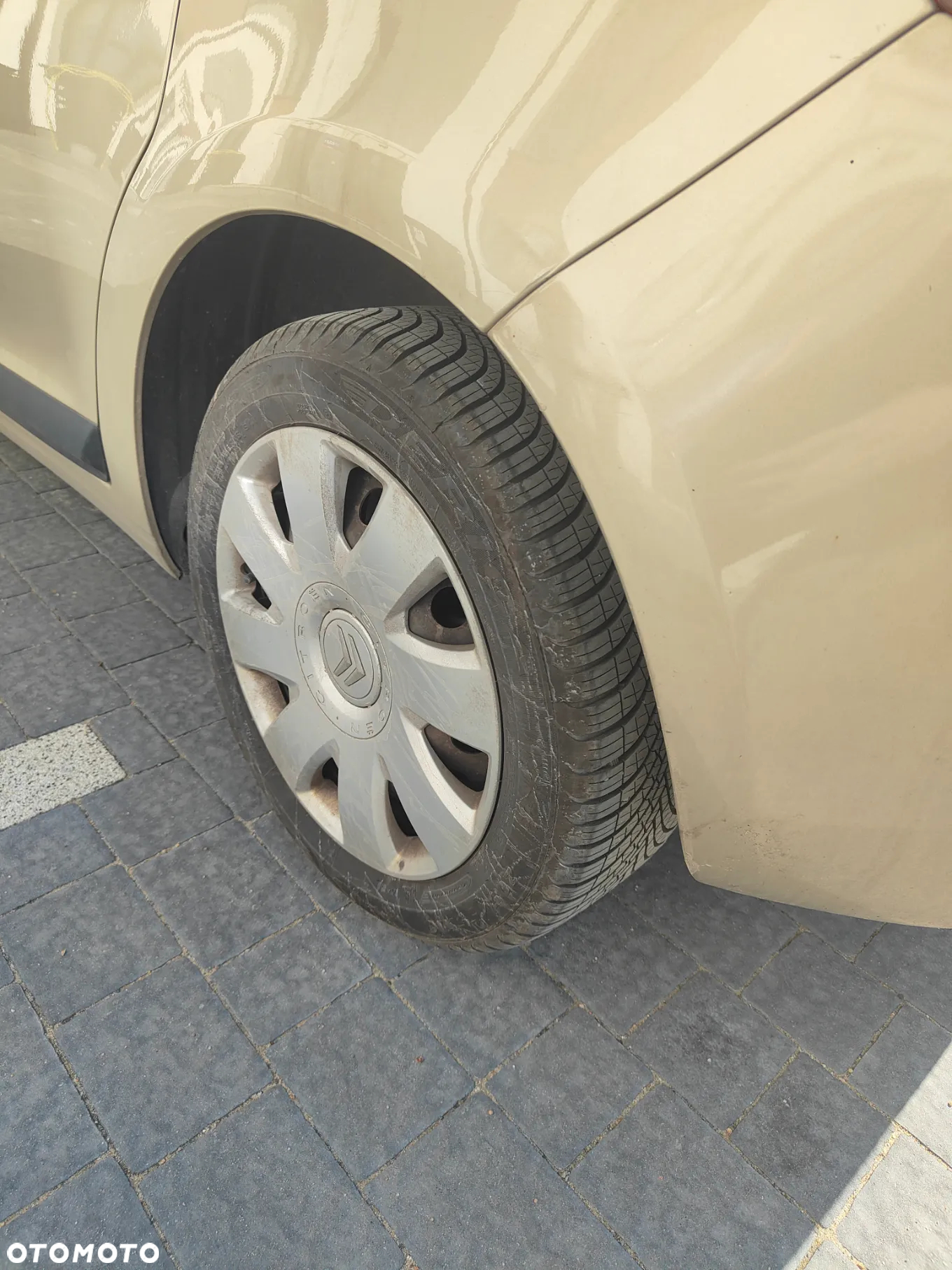 Citroën C4 1.6 HDi X - 4
