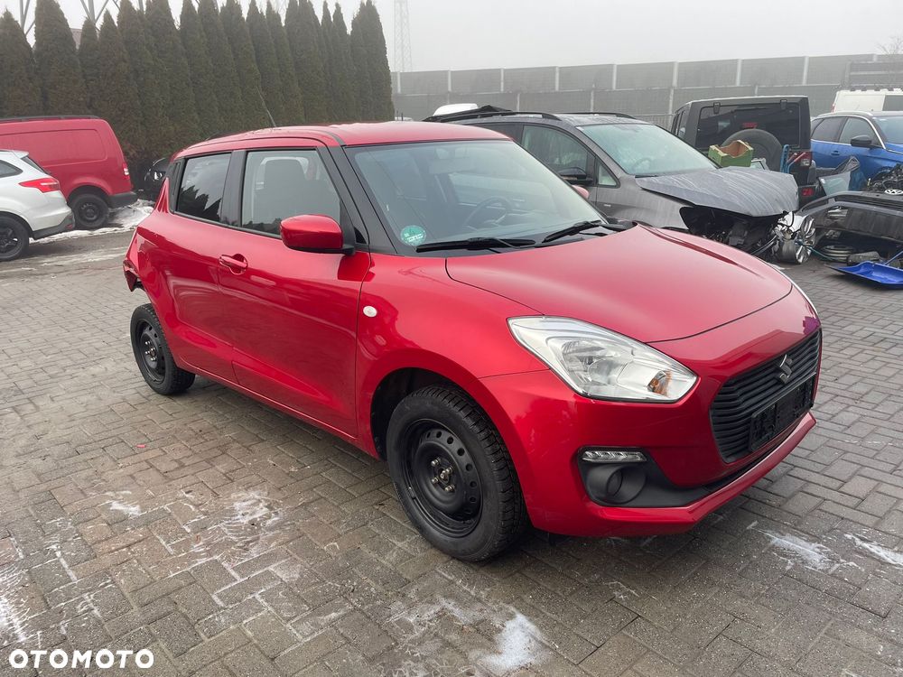 Suzuki Swift 1.2 SHVS Premium Plus - 2