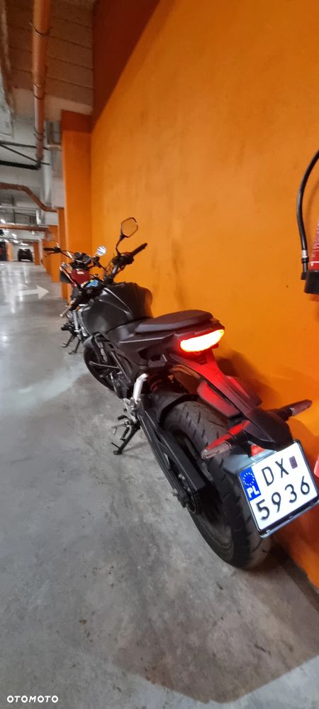 Honda CB - 11