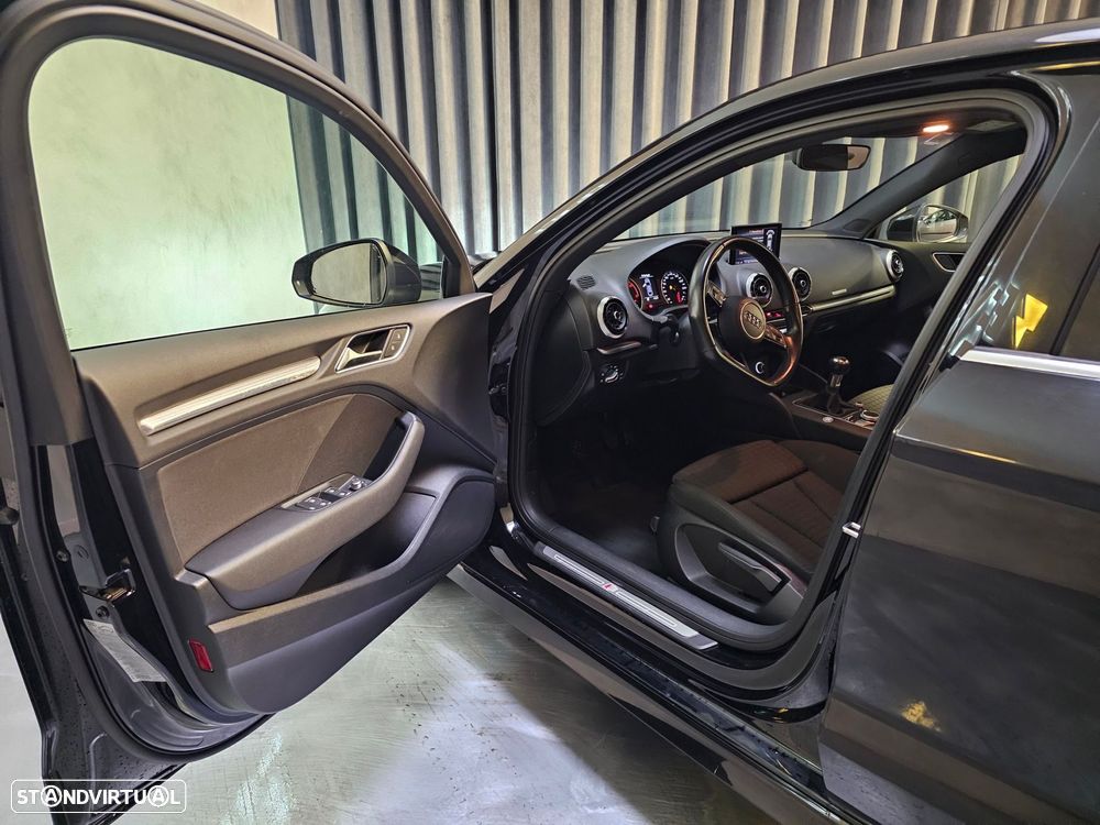 Audi A3 Limousine 2.0 TDI S line Sport Pack - 8