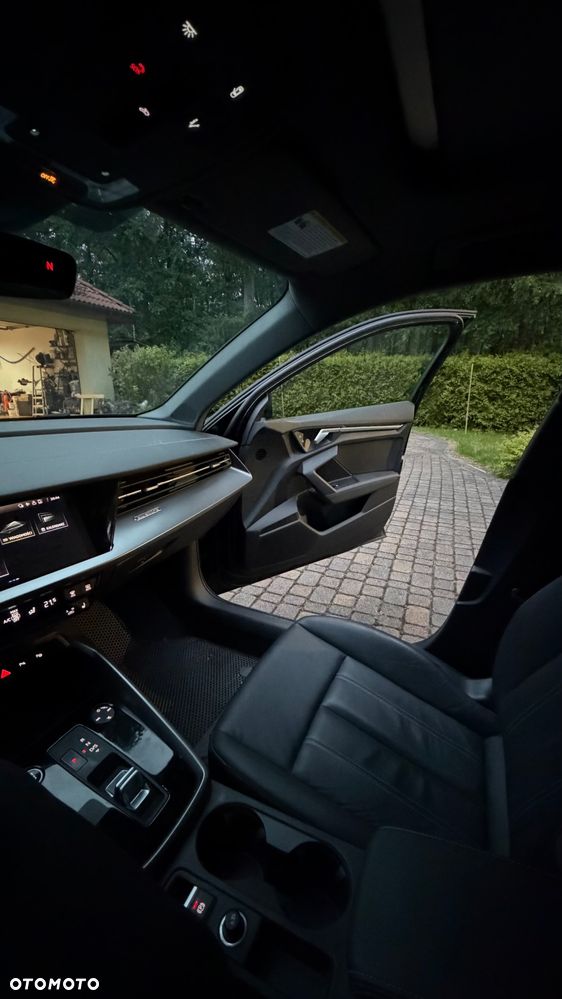Audi A3 Limousine 40 TFSI quattro S tronic advanced - 23