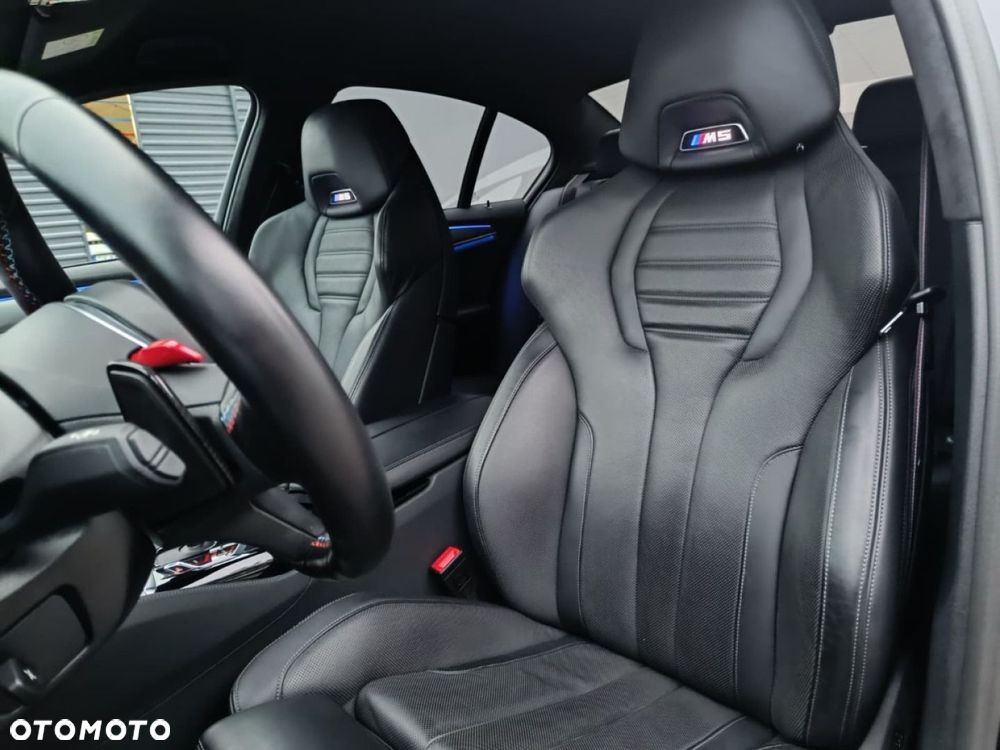 BMW M5 - 18