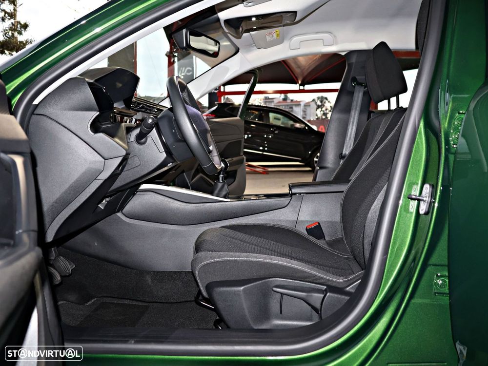 Peugeot 308 1.2 PureTech Active Pack - 27