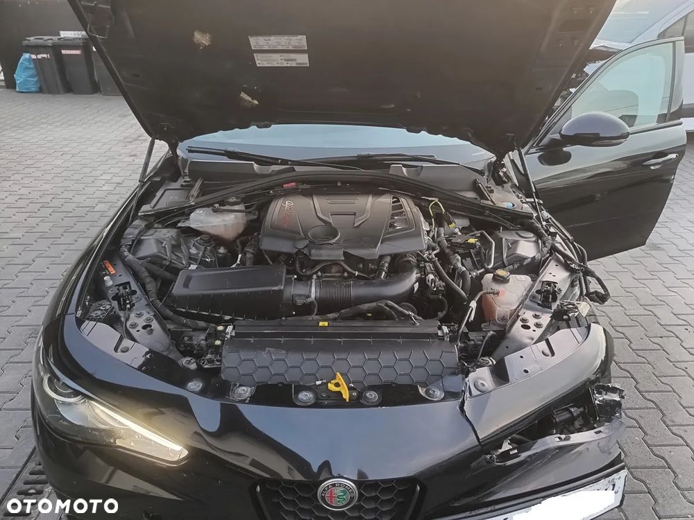 Alfa Romeo Giulia 2.0 Turbo Veloce Q4 - 15