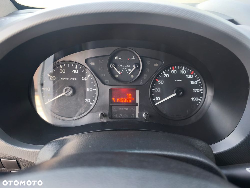 Peugeot Partner - 9