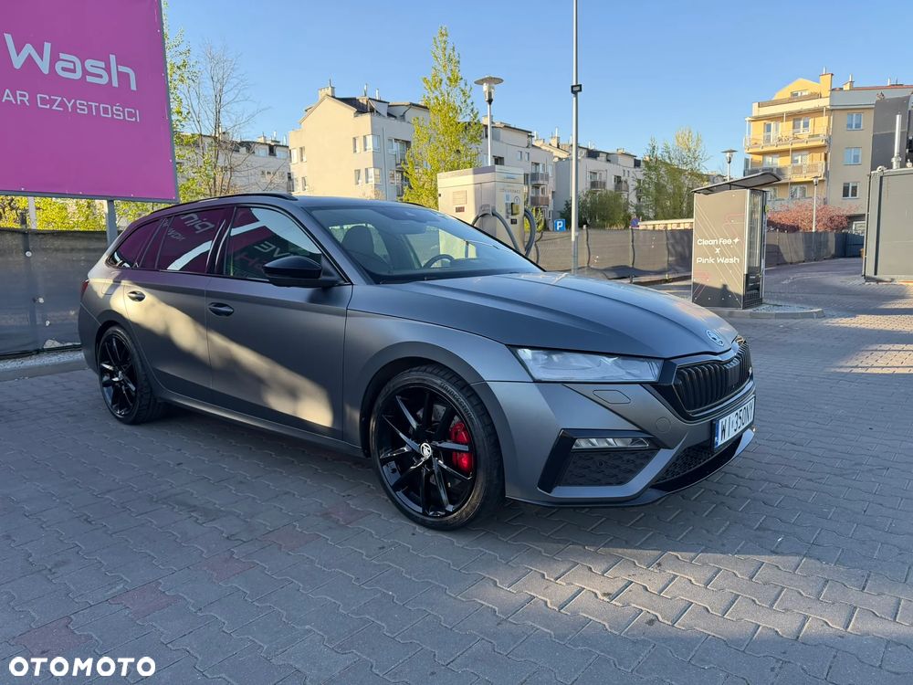 Skoda Octavia 2.0 TSI RS DSG - 1