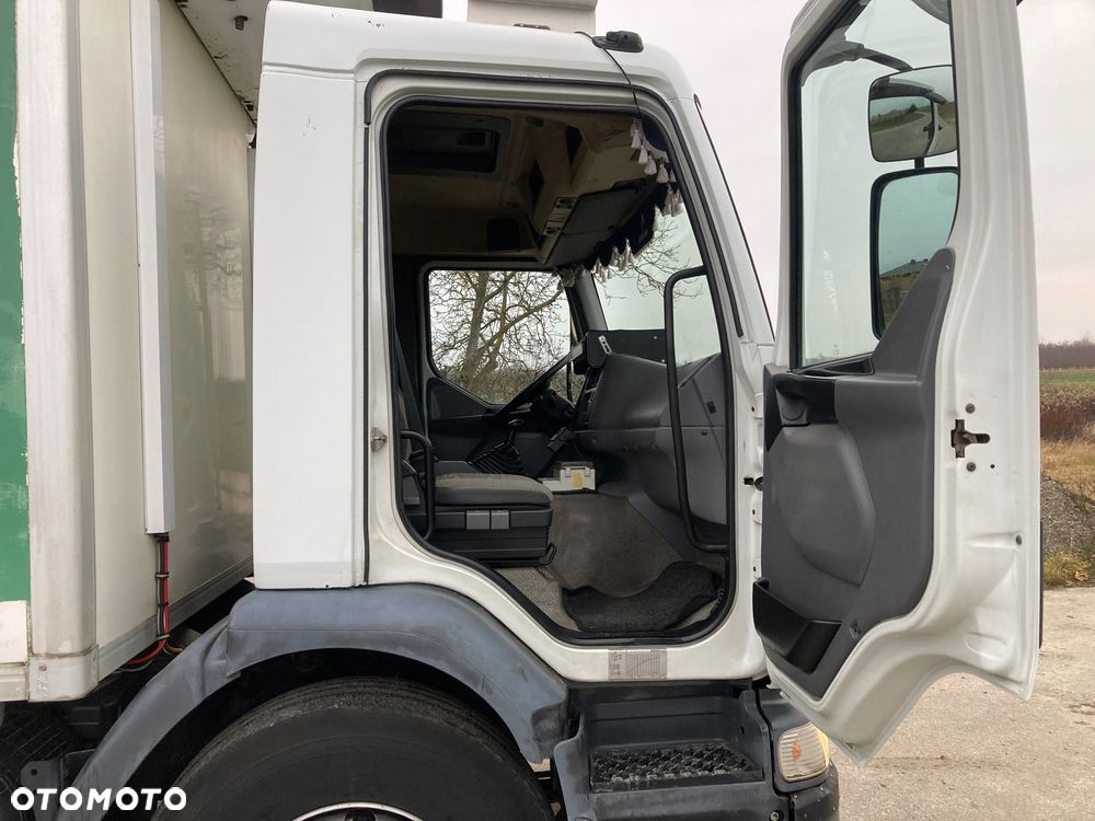 Renault Premium - 18