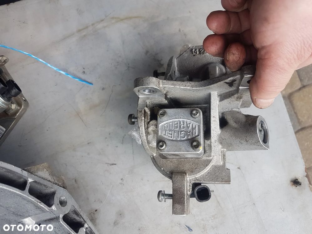 POMPA OLEJU KORPUS WYBIERAK BIEGÓW nastawnik robot przystawka korpus skrzynia automatyczna automat selespeed dualogic robot automat fiat alfa mito bravo II 500 500l 500x tipo grande punto evo doblo Qubo fiorino panda lancia ka 1.3 multijet - 21