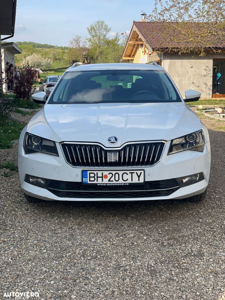 Skoda Superb 2.0 TDI 4X4 DSG L&K - 2