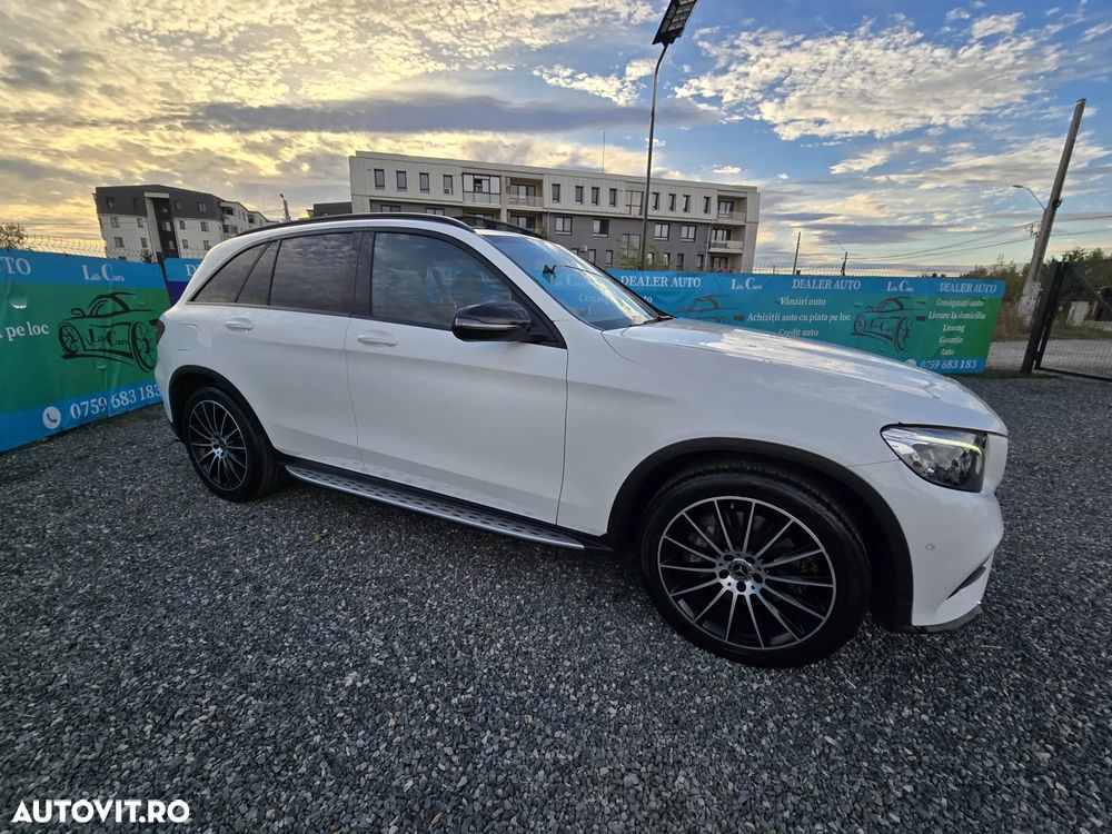 Mercedes-Benz GLC 250 d 4Matic 9G-TRONIC AMG Line - 18