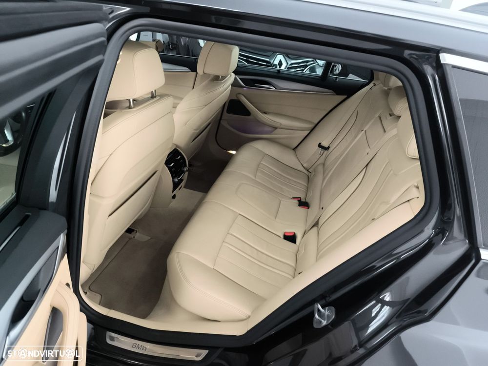BMW 520 d Line Luxury Auto - 21