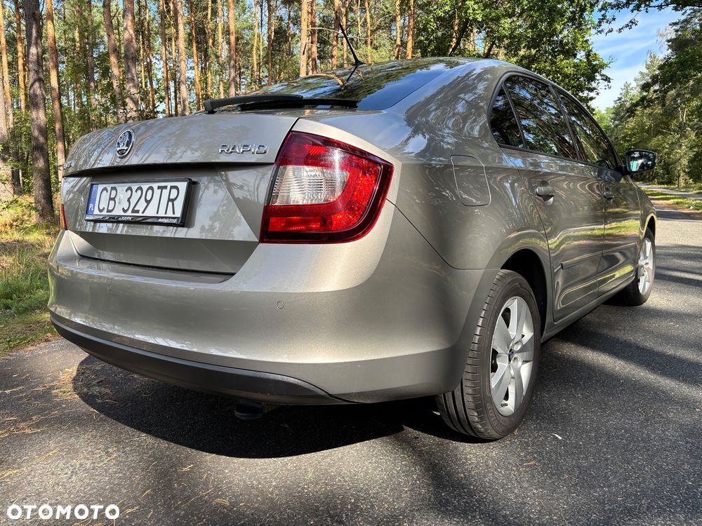 Skoda RAPID 1.0 TSI Ambition - 8