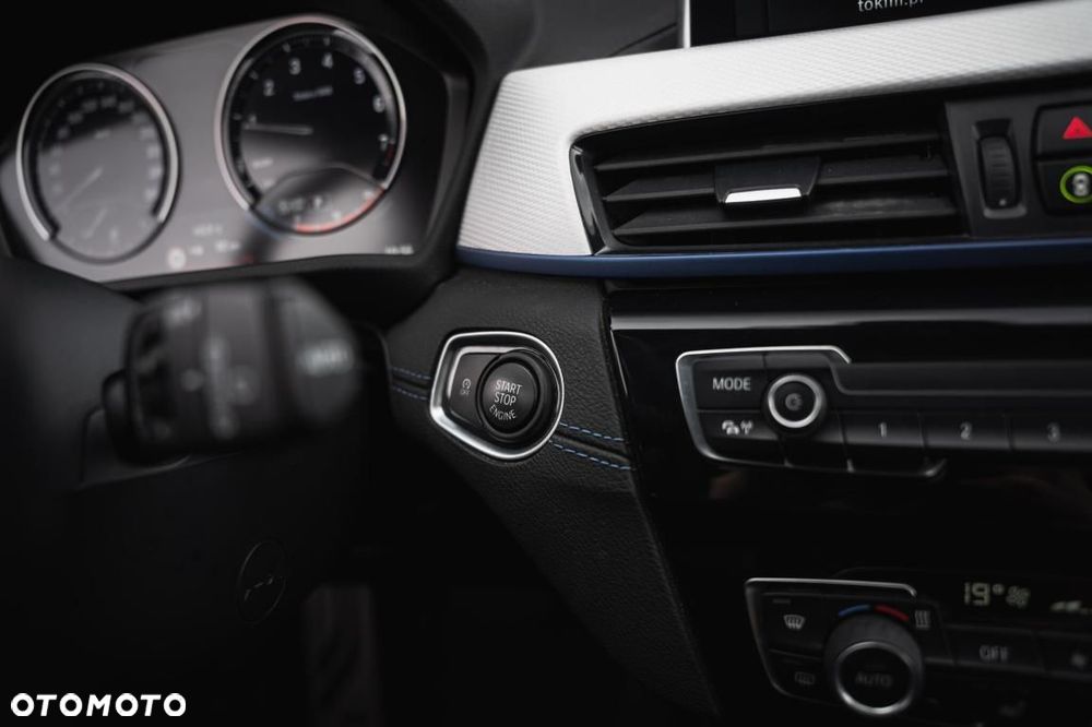BMW X1 - 24