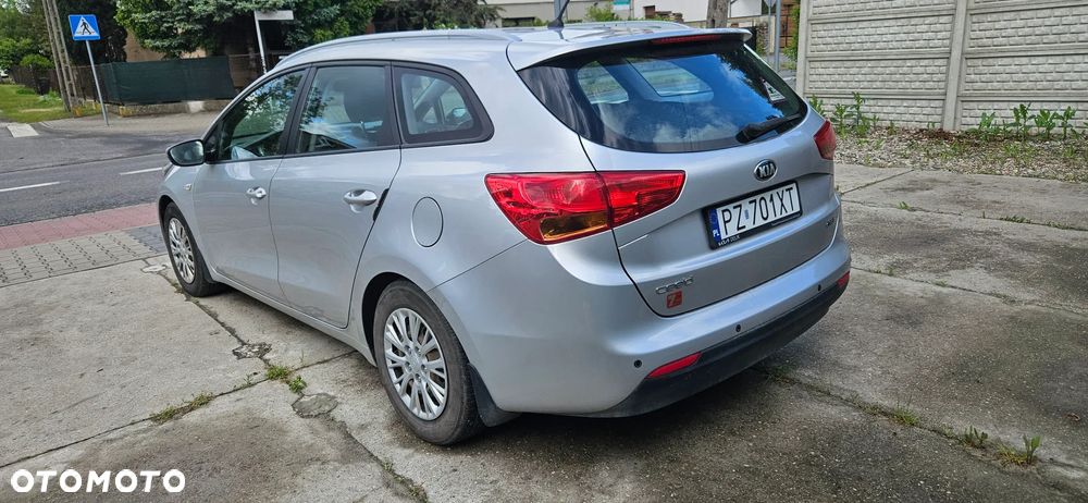 Kia Ceed 1.6 CRDi M - 4