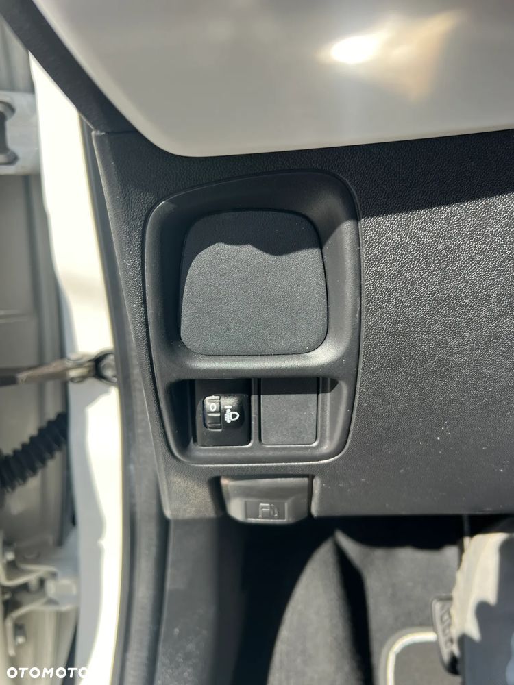 Peugeot 108 VTI 68 Top Style - 24