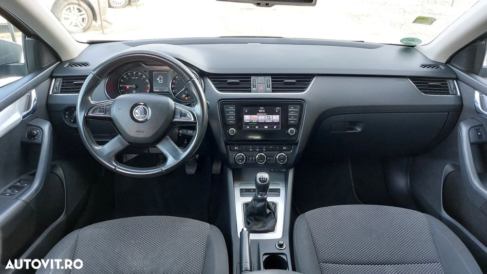 Skoda Octavia 2.0 TDI (Green tec) Ambition - 10