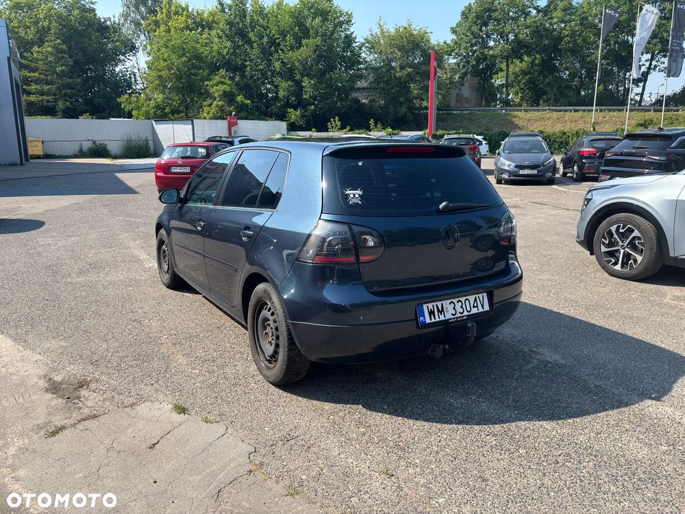 Volkswagen Golf - 4