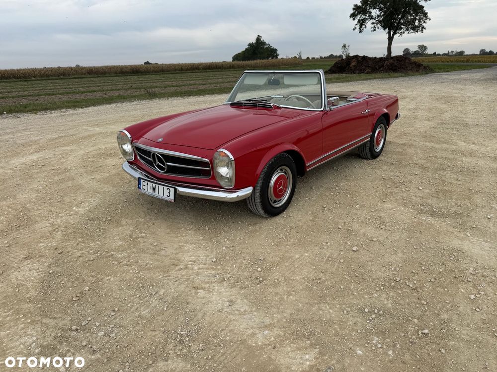 Mercedes-Benz SL - 32